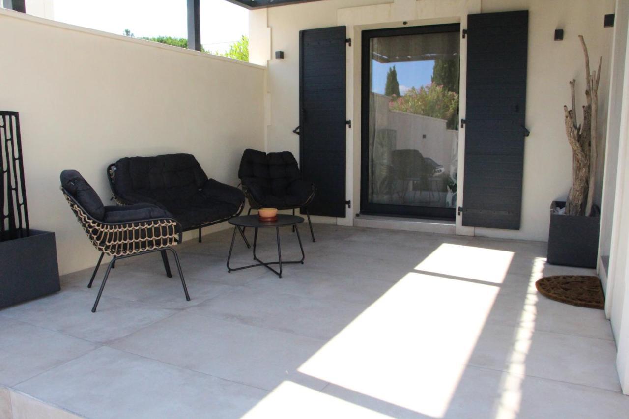 Loft Lou Pitchoun Villa Saint-Étienne-du-Grès Екстериор снимка